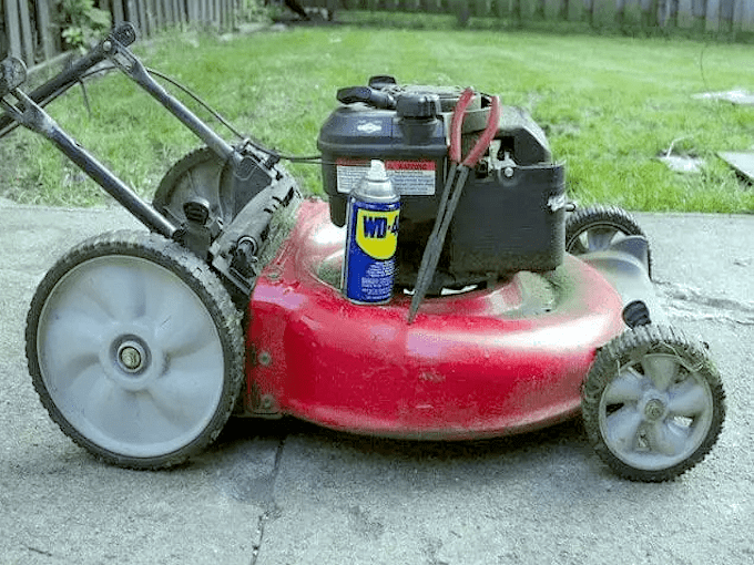WD40 HACKS - No More Grass Jams